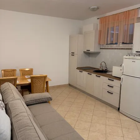 Zajim 4 Apartament Umag