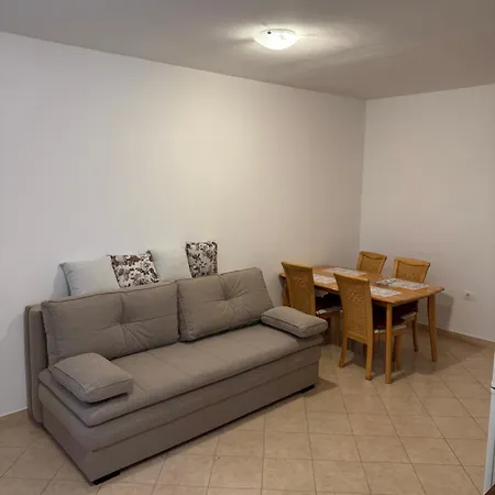 Zajim 4 Apartman