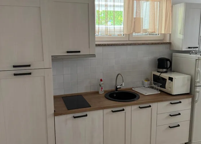 Appartement Zajim 4 *